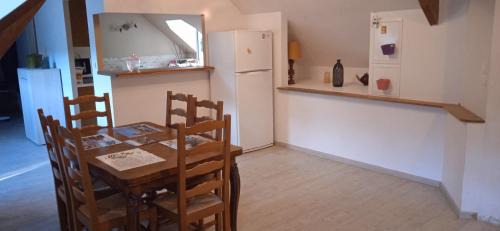 Esson Apartment | Mont Pley