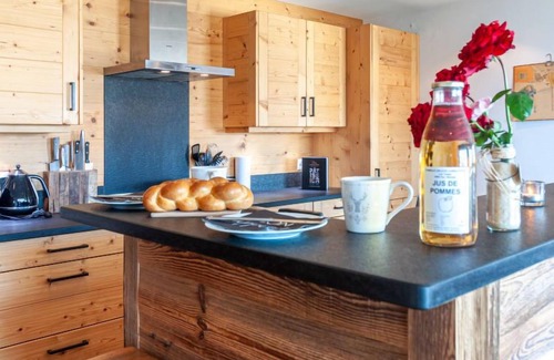 Saint-Pierre-de-Clages Apartment | Montagnard 10 by Interhome