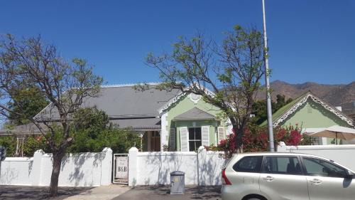 Montagu Bed & Breakfast | Montagu Manor