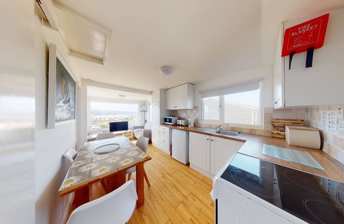 Hayle Cottage | Montclare enjoys an elevated position with views towards Carbis Bay and Hayle Estuary