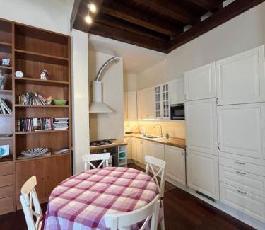 Historic Centre House | Montecchio