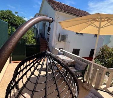 Radovici House | Montenegro Sun House near Plavi Horizonti Beach