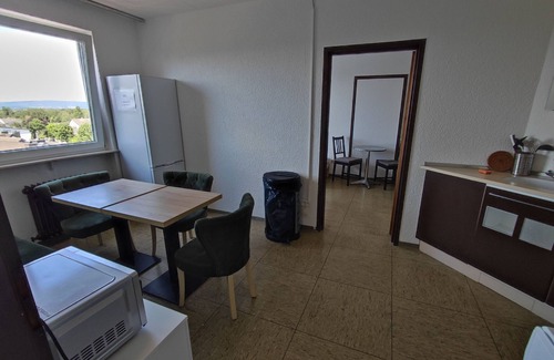 Hochheim am Main Apartment | Monter24 - Residential I Central I Business 5 Pers