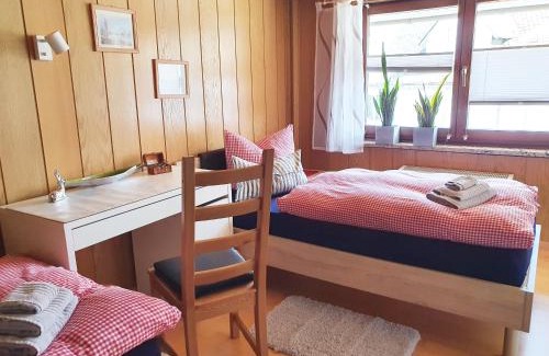 Merenberg Bed & Breakfast | Monteur-Fremdenzimmer - Petit Quartier