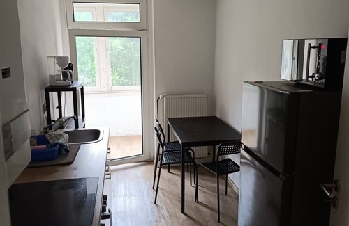 Zeitz Apartment | Monteurwohnung – 3 Zimmer für 8 Personen au2