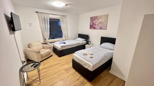 Brunsbuttel Apartment | Monteurwohnung Brunsbüttel zentrale Lage mit Parkplatz & Schleusenblick