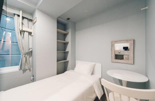 Insadong Hotel | Monthliv Jongno Jonggak Station Hotel Stay