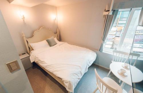 Insadong Hotel | Monthliv Jongno Jonggak Station Hotel Stay