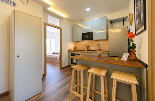 Valverde Apartment | Monthly Rental in Madrid - Shared flat with 3 bedrooms