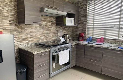 Coronango House | Montpellier 10 Min VW, Val'quirico, Finsa, Cholula