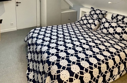 Montreuil-sur-Mer Apartment | Montreuil Appart Holidays SAS