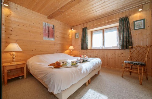 Montroc Apartment | Montroc Apartment Sleeps 8
