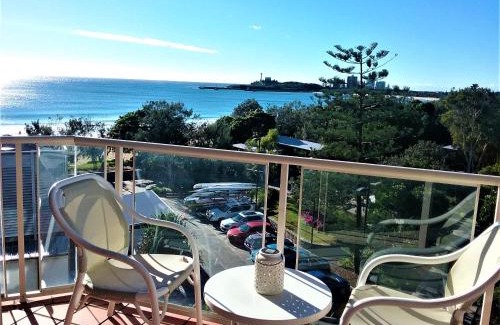 Mooloolaba Apartment | Mooloolaba Beachfront Apartment in Sandcastles