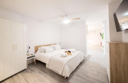 Sant Blai Apartment | Moonkey - Apartamento mediterráneo con jacuzzi y luz natural