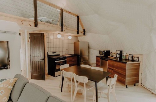 Cosby Apartment | Moonshine Hollow Dome by Rafting