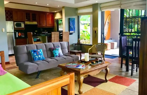 Manuel Antonio Villa | Moonshine Inn - 3 BR Villa with Pool, Moonshine Inn - 3 BR Villa with Ocean, Jungle and Pool Views