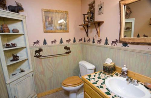 Sylva House | Moose Creek Lodge