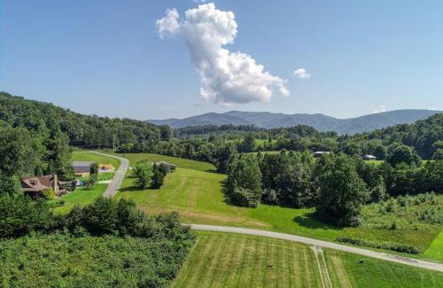 Cosby House | Moosetrax Cabin