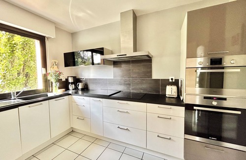 Morgat Apartment | -Morgat beach on foot-