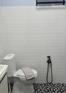 Kampung Laut Hotel | Moringga Roomstay