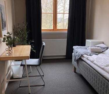 Ellos Bed & Breakfast | Morlanda B&B