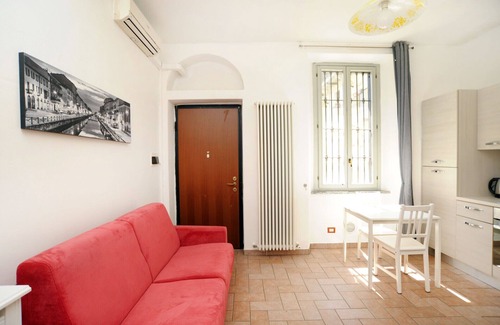 Lorenteggio Apartment | Moro 137 Apartment Navigli