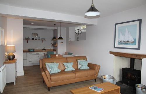 Dartmouth House | Morocco House