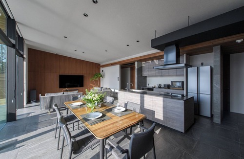 Sakai Villa | Morris Resort Tohginbow