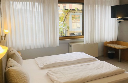 Bernkastel Hotel | Moselhaus Weiskopf