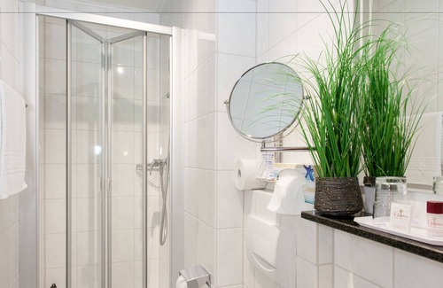 Bernkastel Hotel | Moselhaus Weiskopf