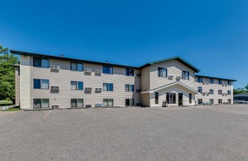 Albert Lea Hotel | Motel 6-Albert Lea, MN