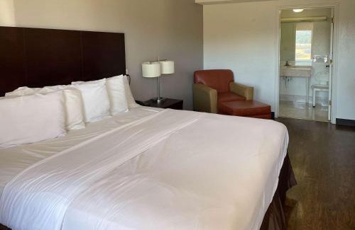 Fancy Gap Hotel | Motel 6 Fancy Gap VA