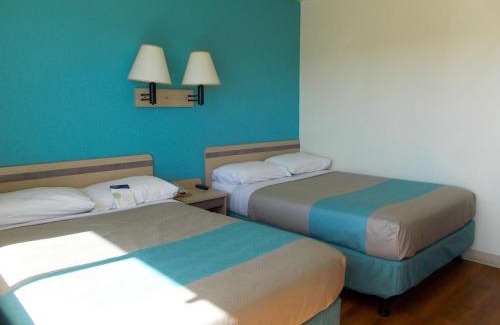 Green River Hotel | Motel 6-Green River, UT