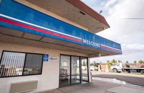Green River Hotel | Motel 6-Green River, UT