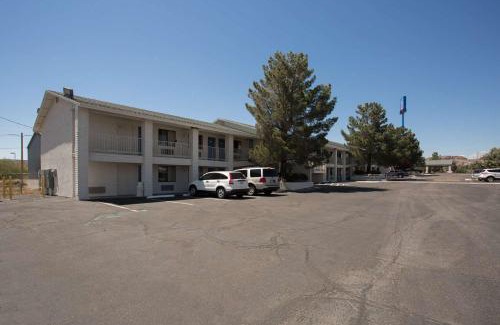 Kingman Hotel | Motel 6-Kingman, AZ - Route 66 West