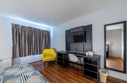 Branford Hotel | Motel 6 New Haven - Branford, CT