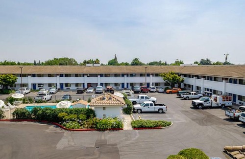 Oakdale Hotel | Motel 6 Oakdale Oakdale