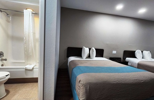 Webster Hotel | Motel 6 Webster, TX - Houston - Nasa Lake