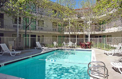 Yreka Hotel | Motel 6-Yreka, CA