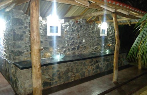 Kataragama House | Motel ∙ 8 guests