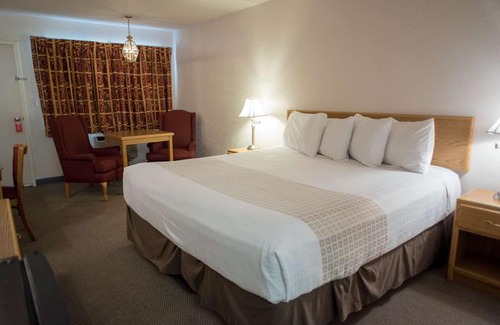 Rock Springs Hotel | Motel 8 Rock Springs