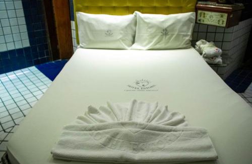 Estancia Hotel | Motel Estoril (Adult Only)