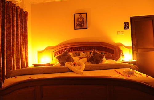 Obosomase Hotel | Mount Pleasant Inns & Apartment