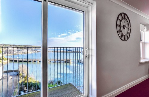 Chysauster Apartment | Mount View - Two Bedroom Apartment, Sleeps 4