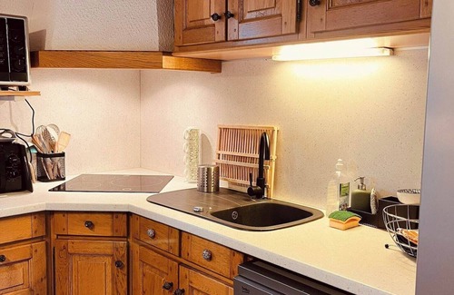 Saint-Jacques-des-Blats House | Mountain house Lélou 4-6 pers - garden - 5 min from Le Lioran