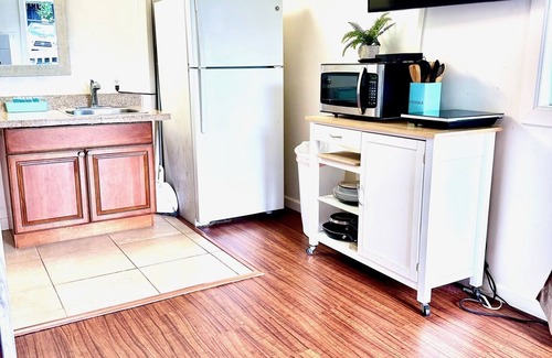 Hauula Apartment | Mountain and ocean views -5 minutes from the PCC