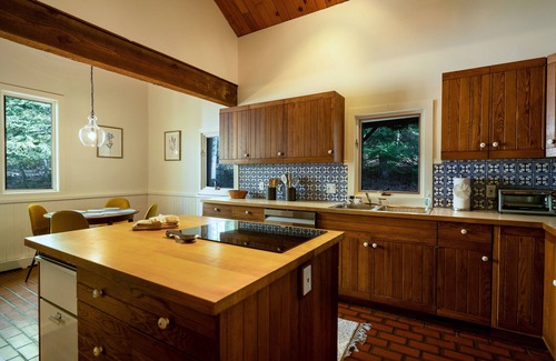Vail House | Mountain Chalet on the Vail Golf Course, within short walk to Vail Village.