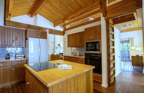 Vail House | Mountain Chalet on the Vail Golf Course, within short walk to Vail Village.