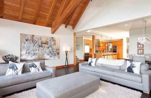 Whistler Creekside House | Mountain chalet w/ski access & private hot tub