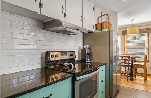 Blowing Rock Cottage | Mountain Cottage in Boone